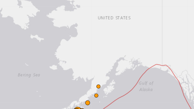 7.2-magnitude earthquake recorded in Alaska, triggering brief tsunami warning