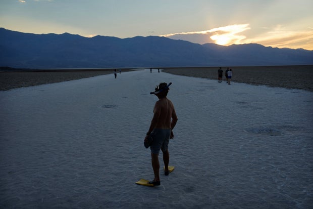 APTOPIX Death Valley Weather