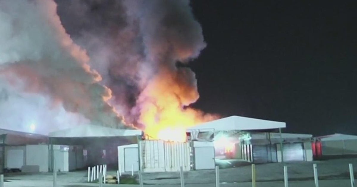 Smoky fire at Swap Shop in Lauderhill