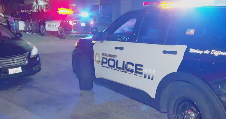 One dead, two critically injured in shooting outside liquor store in ...