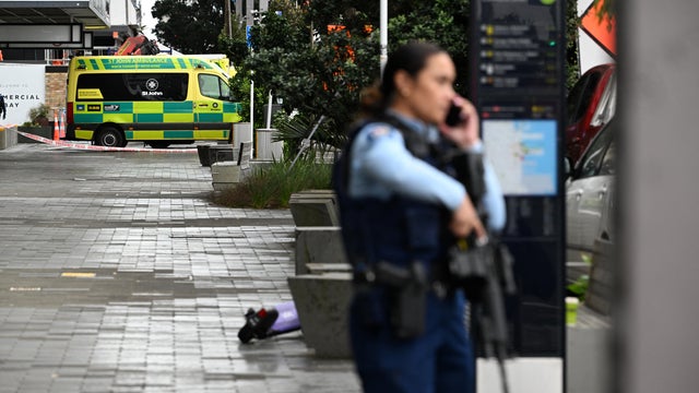 Gunman in New Zealand kills 2 people ahead of Women's World Cup