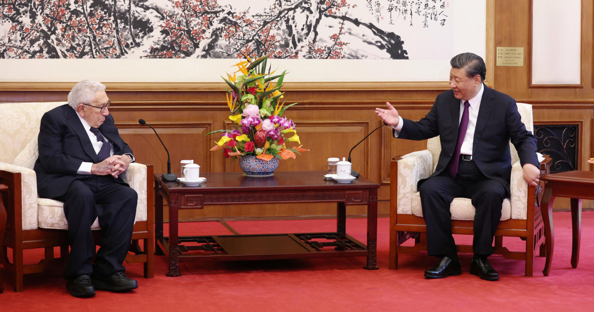 China's Xi Jinping meets "old friend" Henry Kissinger in Beijing to talk "challenges and opportunities"