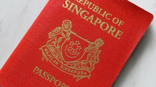 cbsn-fusion-singapore-unseats-japan-for-worlds-most-powerful-passport-thumbnail-2145189-640x360.jpg 