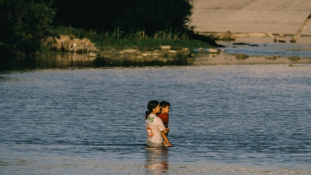 Texas Installs Buoy Barrier On Rio Grande River To Deter Migrants 