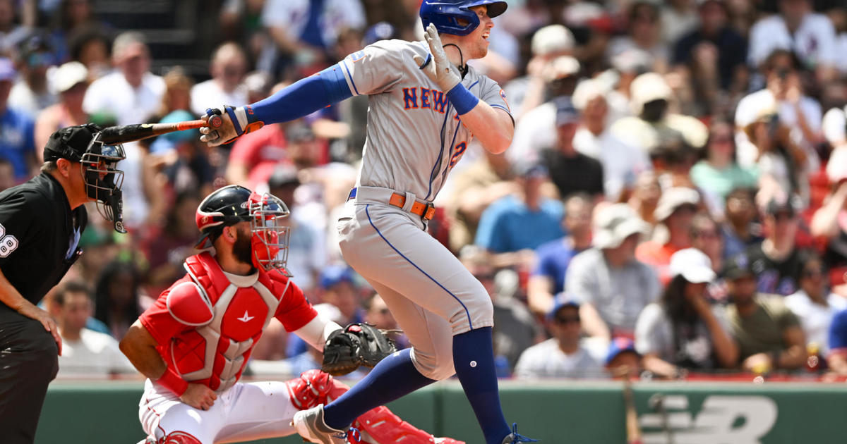 Stay or Go: Should Mets pick up Daniel Vogelbach's option for 2023? :  r/NewYorkMets