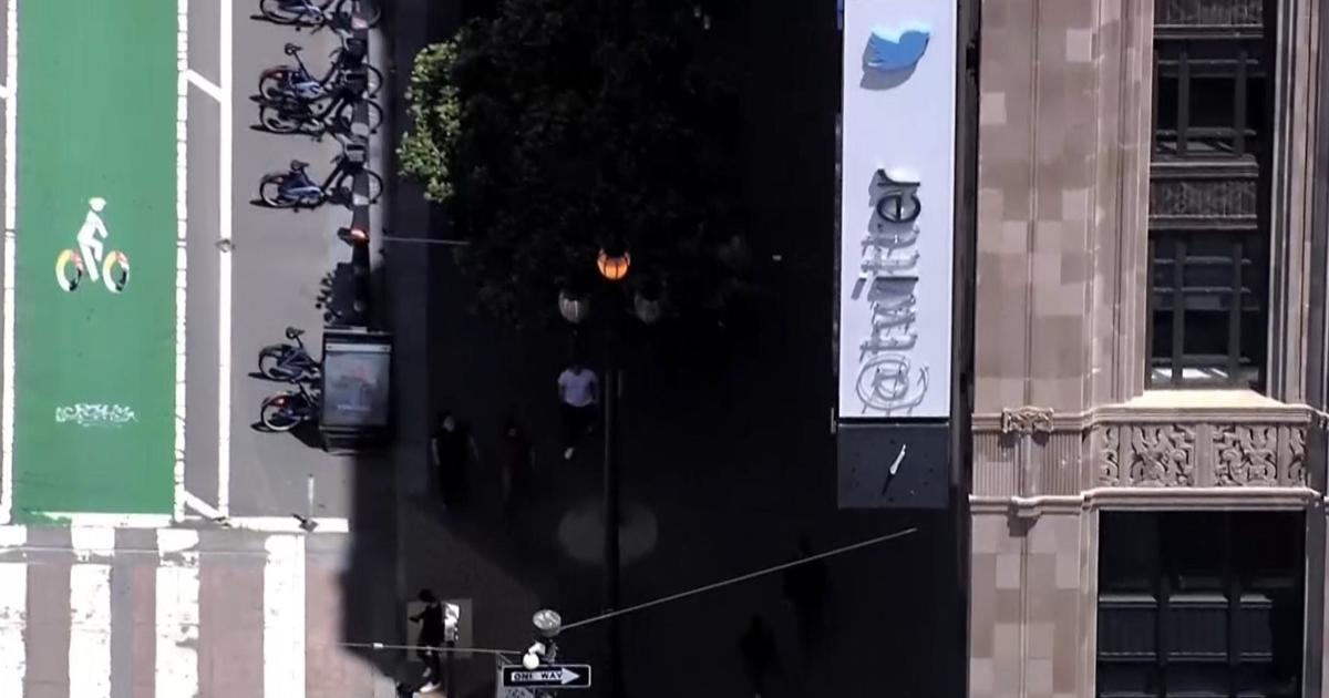 Elon Musk's Twitter rebranding launches with 'X' logo projected at SF  headquarters – NBC Bay Area