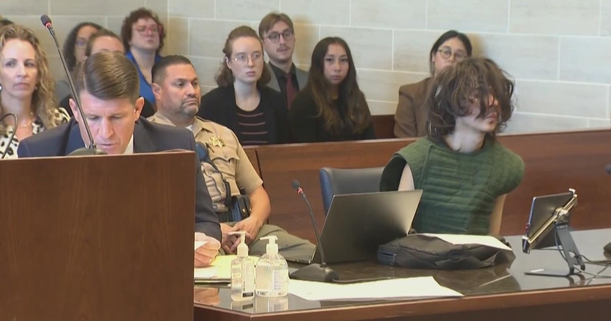 Competency hearing held for man accused in UC Davis stabbings - CBS San ...