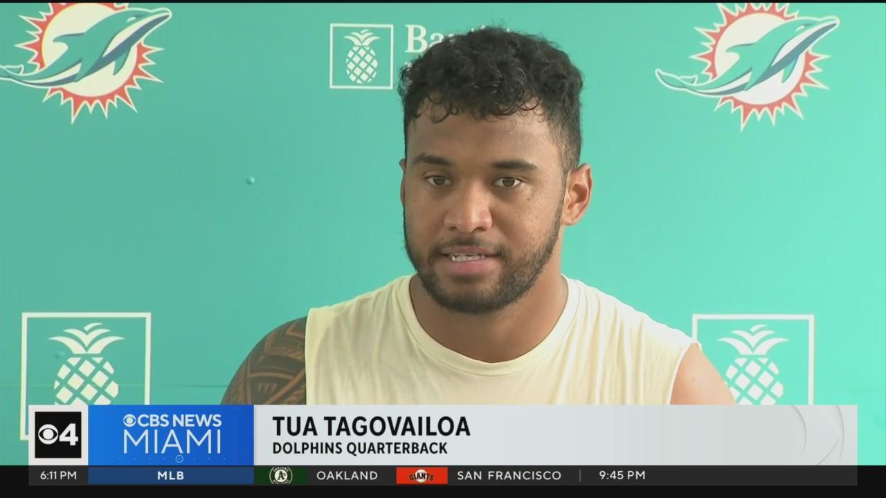 Tua Tagovailoa or Justin Herbert? Tua makes it clear that he was the right  choice for the Miami Dolphins