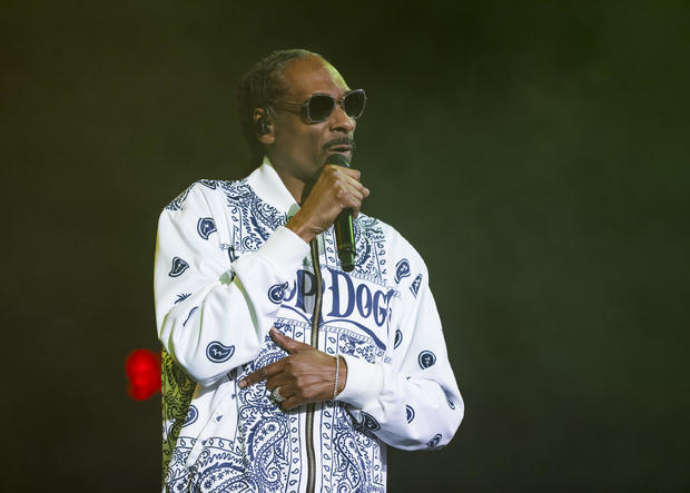 High School Reunion With Snoop Dogg - Clarkston, MI 