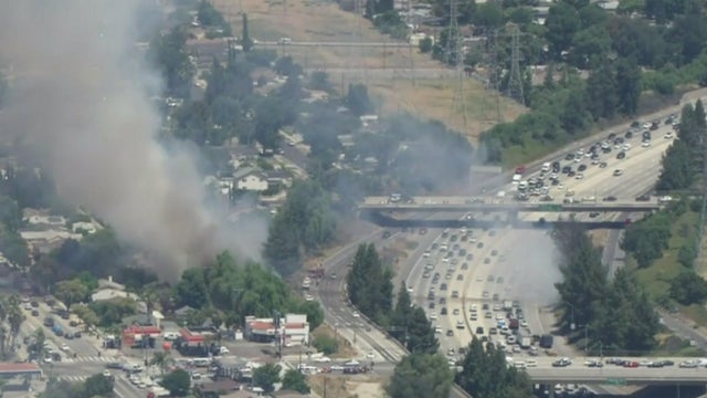 granada-hills-fire.jpg 