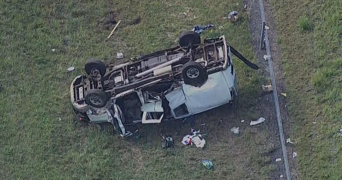 One person killed after chainreaction crash on I95 in Topsfield; one