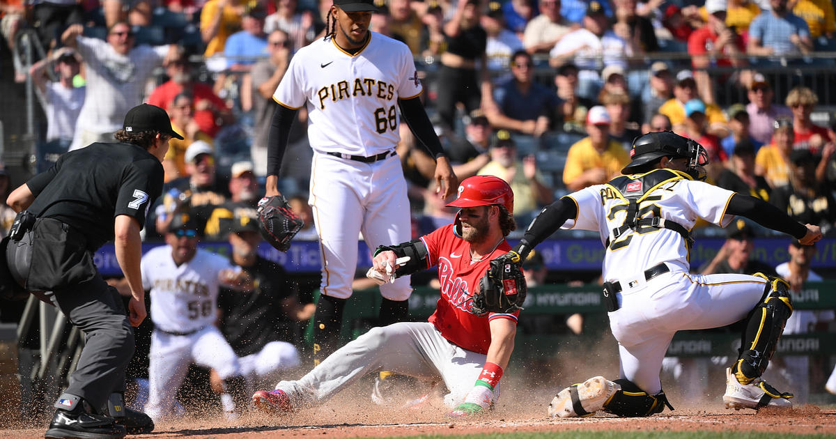 Pirates rally twice to beat Phillies and steal the series - CBS Philadelphia
