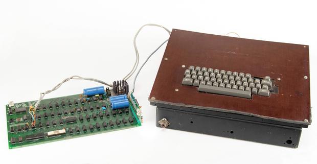 Vintage Apple Computer 