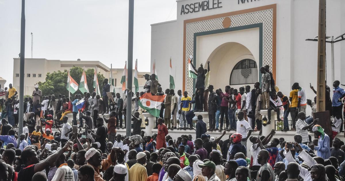 САЩ нямат планове да евакуират американски граждани от Нигер след