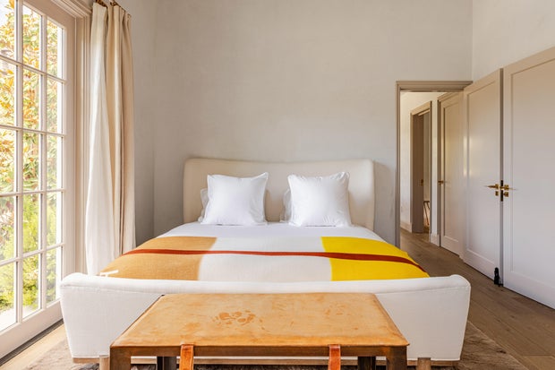 guesthouse-bedroom-credit-stephen-paul.jpg