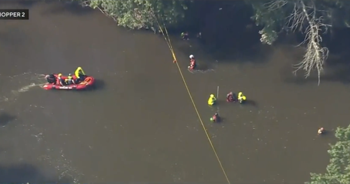 Father drowns while saving his 3 children in New Jersey river