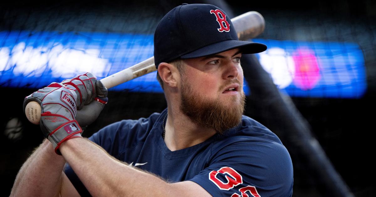 Red Sox designate Christian Arroyo for assignment, call up new acquisition  Luis Urias - CBS Boston