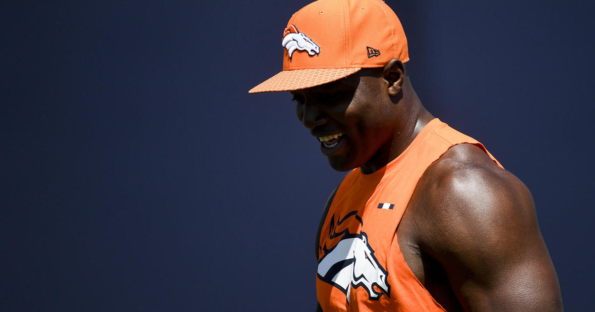 DeMarcus Ware's Hall of Fame display does not feature a Cowboys jersey or  helmet