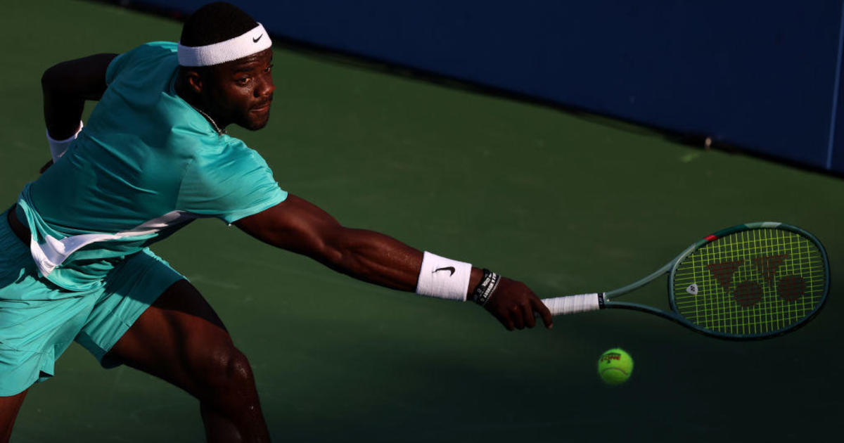 Maryland native Frances Tiafoe advances at Wimbledon, sends