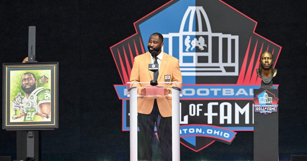 My hometown produces legends Aliquippa native Darrell Revis inducted into hall of fame My hometown produces legends Aliquippa native Darrell Revis inducted into hall of fame