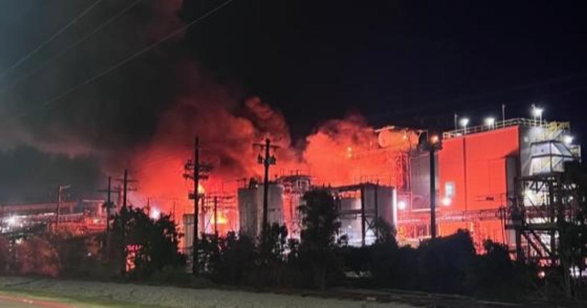 Explosion and Fire at Sherwin-Williams Plant in Garland Under Investigation