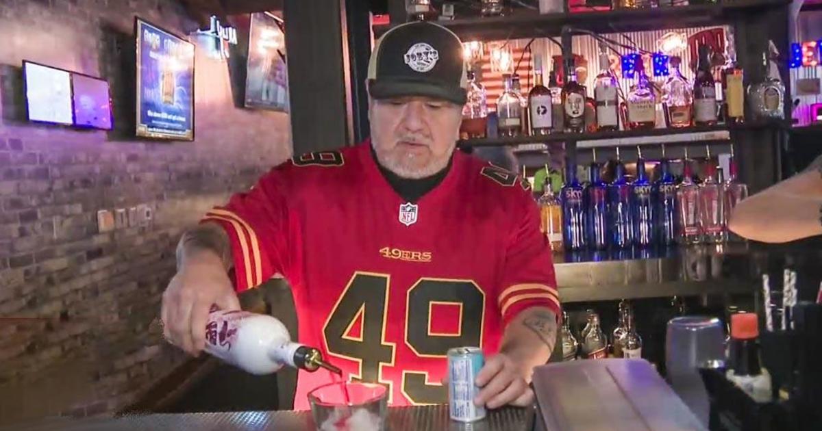 Southern Nevada Niners Faithful gather at north Las Vegas watering hole