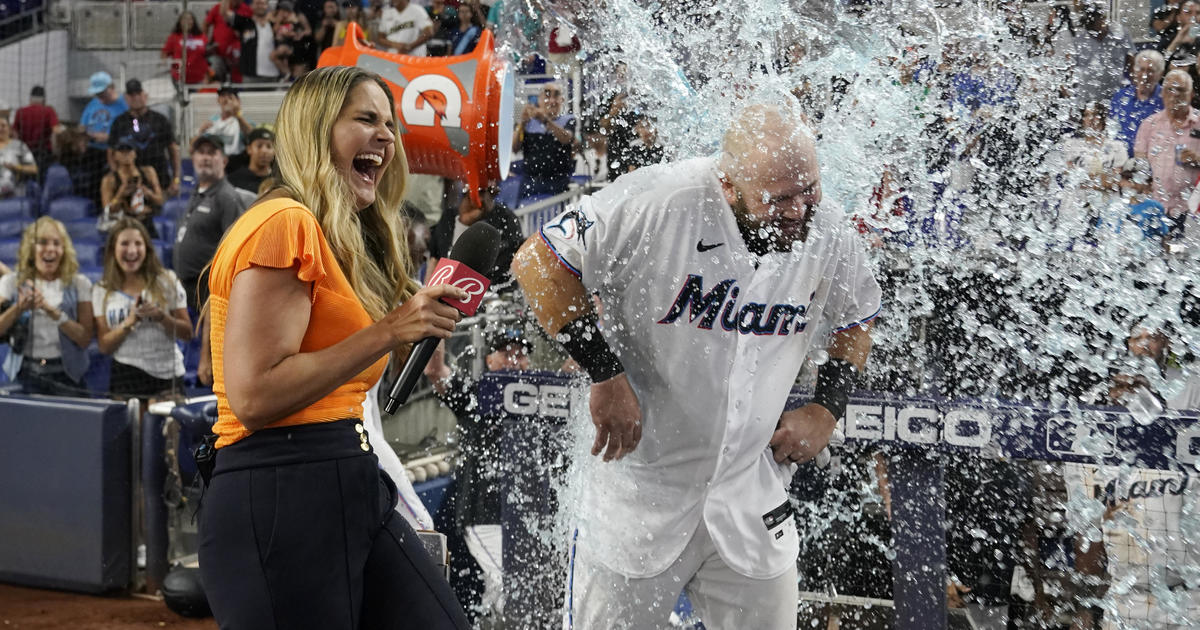 Mets Score 9 Runs On 11 Hits In Emotional Victory On 9/11 Anniversary - CBS New  York