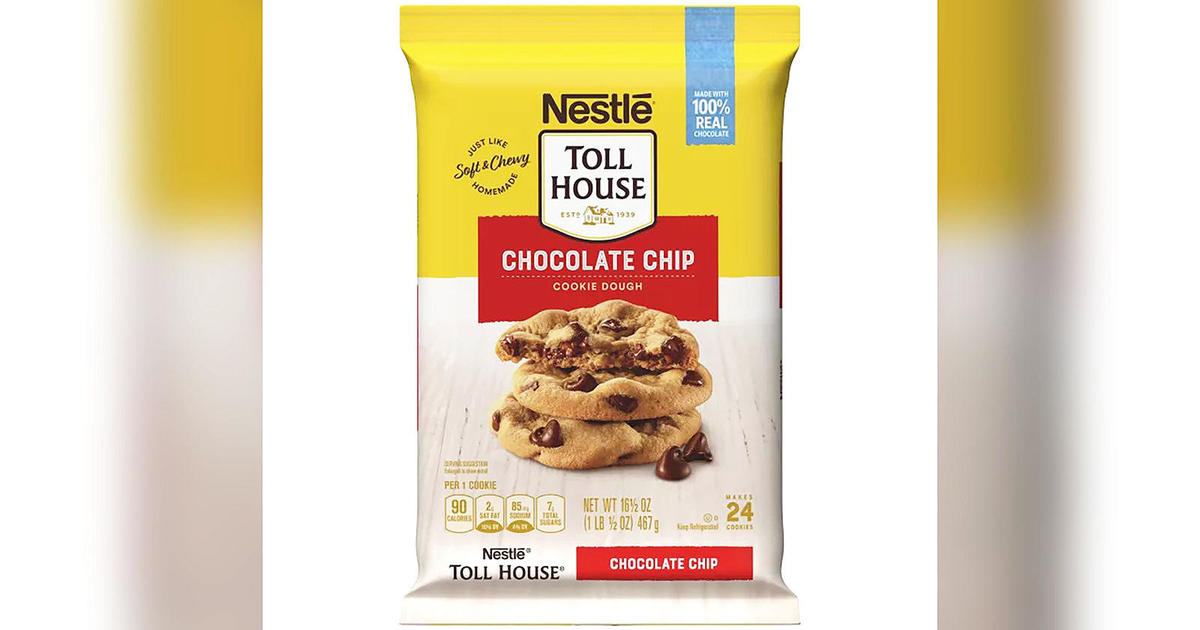 Nestlé Recalls Toll House Chocolate Chip Cookie Dough Bars Due to Possible Wood Contamination