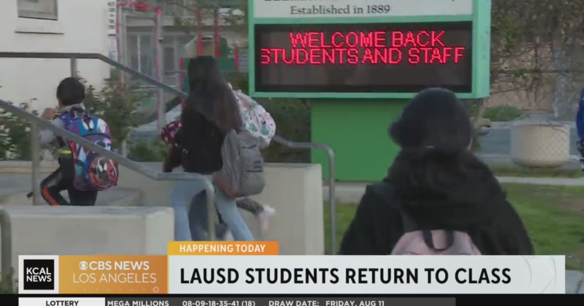 LAUSD students return for first day of school Monday CBS Los Angeles