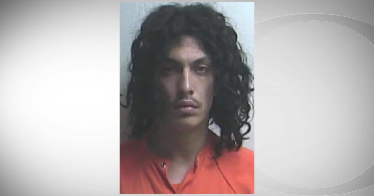 Pembroke Pines police browsing for escaped prisoner Pembroke Pines police browsing for escaped prisoner