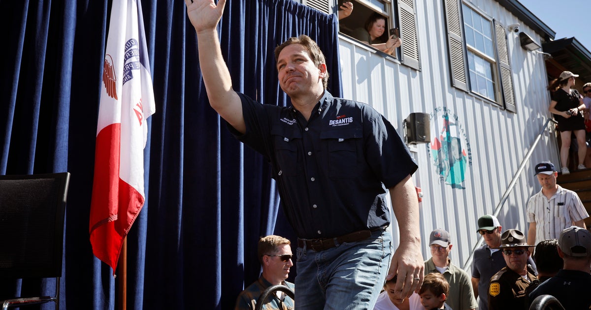 Ron DeSantis super PAC debate memo advises him to defend Trump and "hammer" Ramaswamy