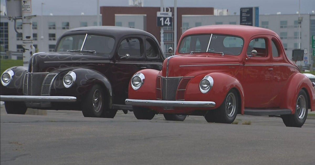 Nostalgic Cruise Nights at Patriot Place give back to the community and students