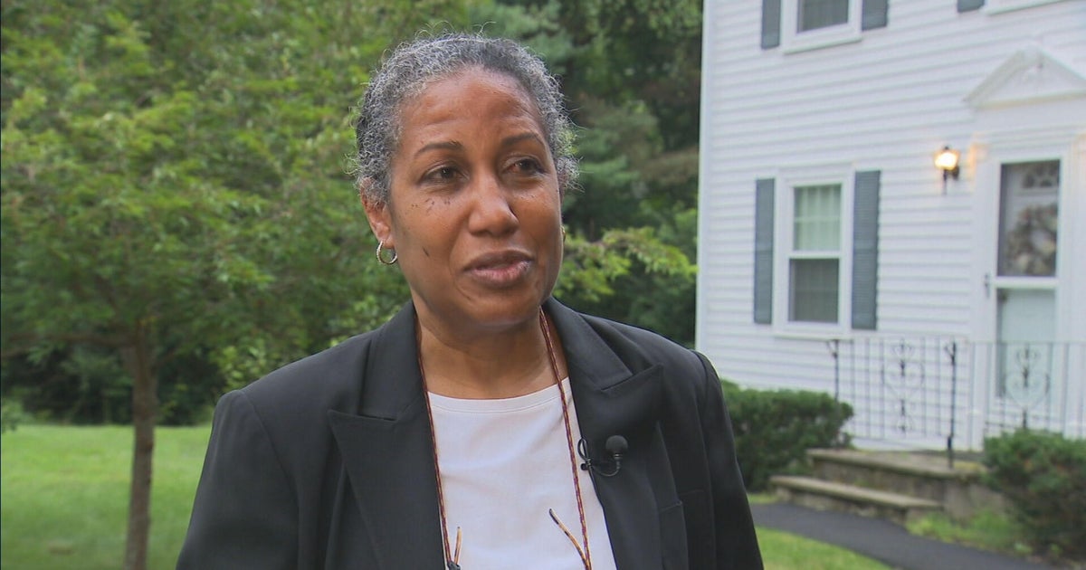 Lexington mother Shelley Scruggs calls for removing the MCAS graduation requirement - Vimarsana News