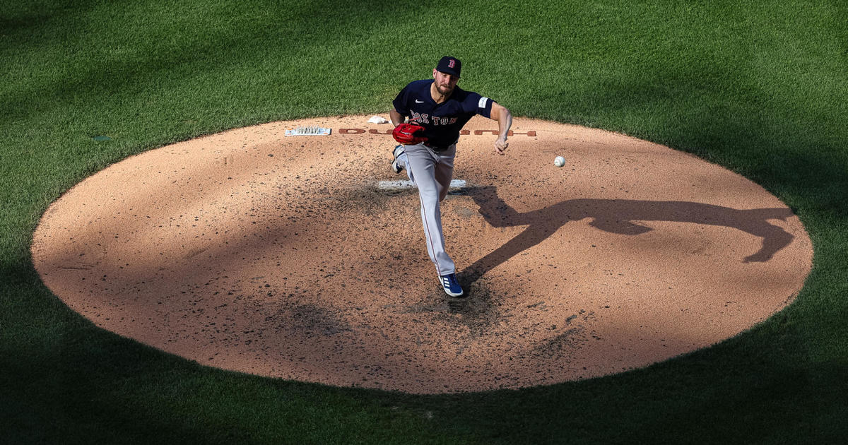 Red Sox's Chris Sale strikes out seven, takes no-hitter into fifth in first  start since June 