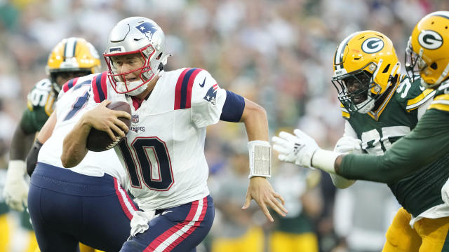 New England Patriots v Green Bay Packers 