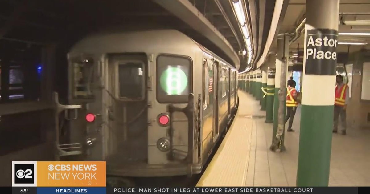Subway riders face first day with latest MTA fare hikes - CBS New York