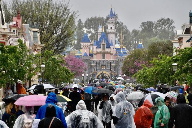 Disneyland will temporary close the Disneyland Resort in Anaheim in response to the expanding threat posed by the Coronavirus pandemic. The closure takes effect Saturday and lasts through the end of March. 