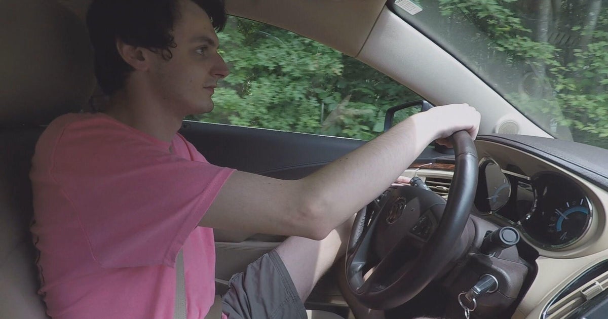 Blue Envelope Bill aims to make drivers with autism safer during traffic stops Blue Envelope Bill aims to make drivers with autism safer during traffic stops