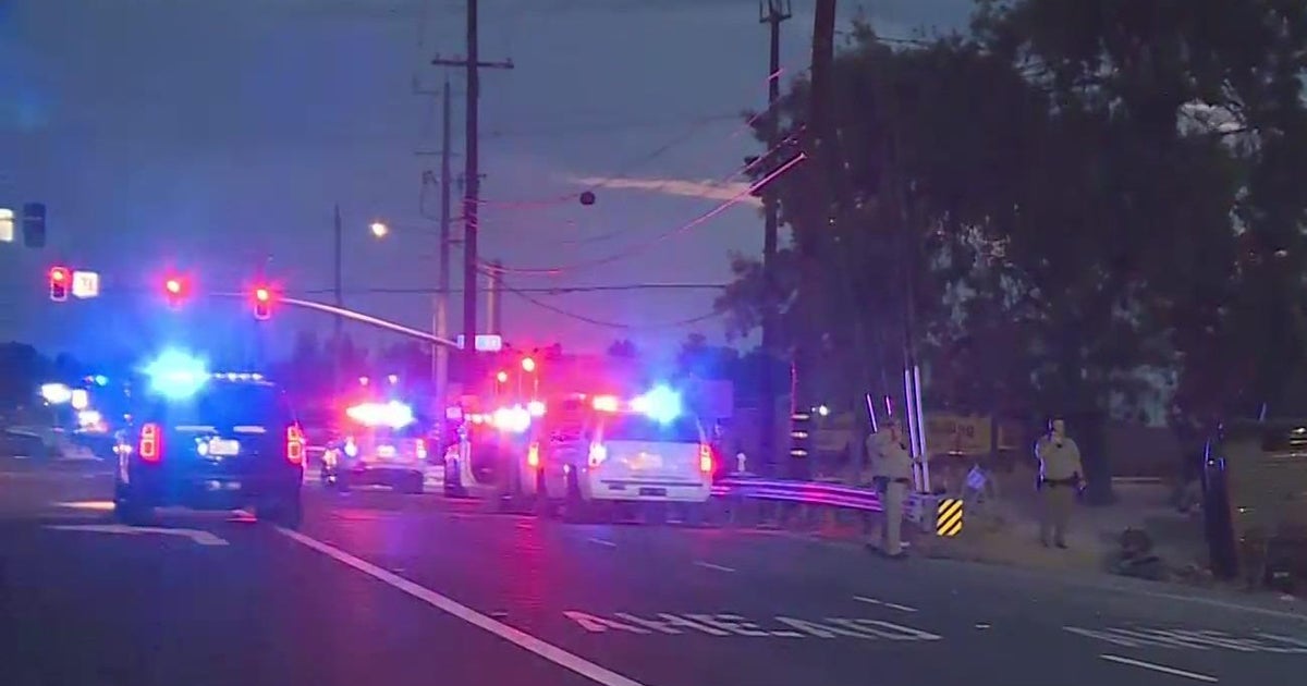 Fatal crash at Walerga Road and PFE Road involving 2 vehicles claiming at least 1 life