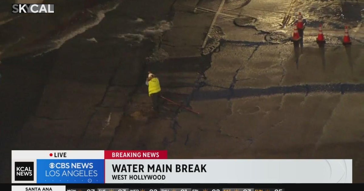 Water main breaks in West Hollywood - CBS Los Angeles