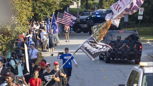 cbsn-fusion-protesters-gather-ahead-of-trumps-expected-surrender-in-georgia-thumbnail-2234938-640x360.jpg 