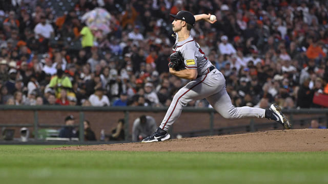 Braves - Giants Baseball 