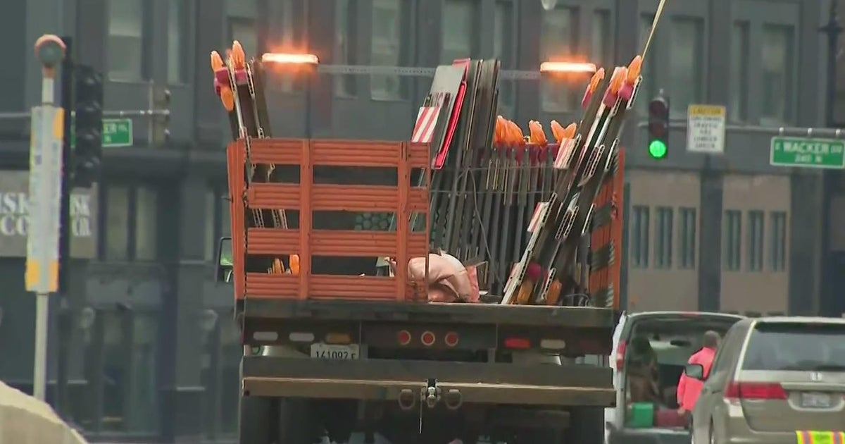 3 sign hangers suing CDOT over alleged discrimination retaliation 3 sign hangers suing CDOT over alleged discrimination retaliation