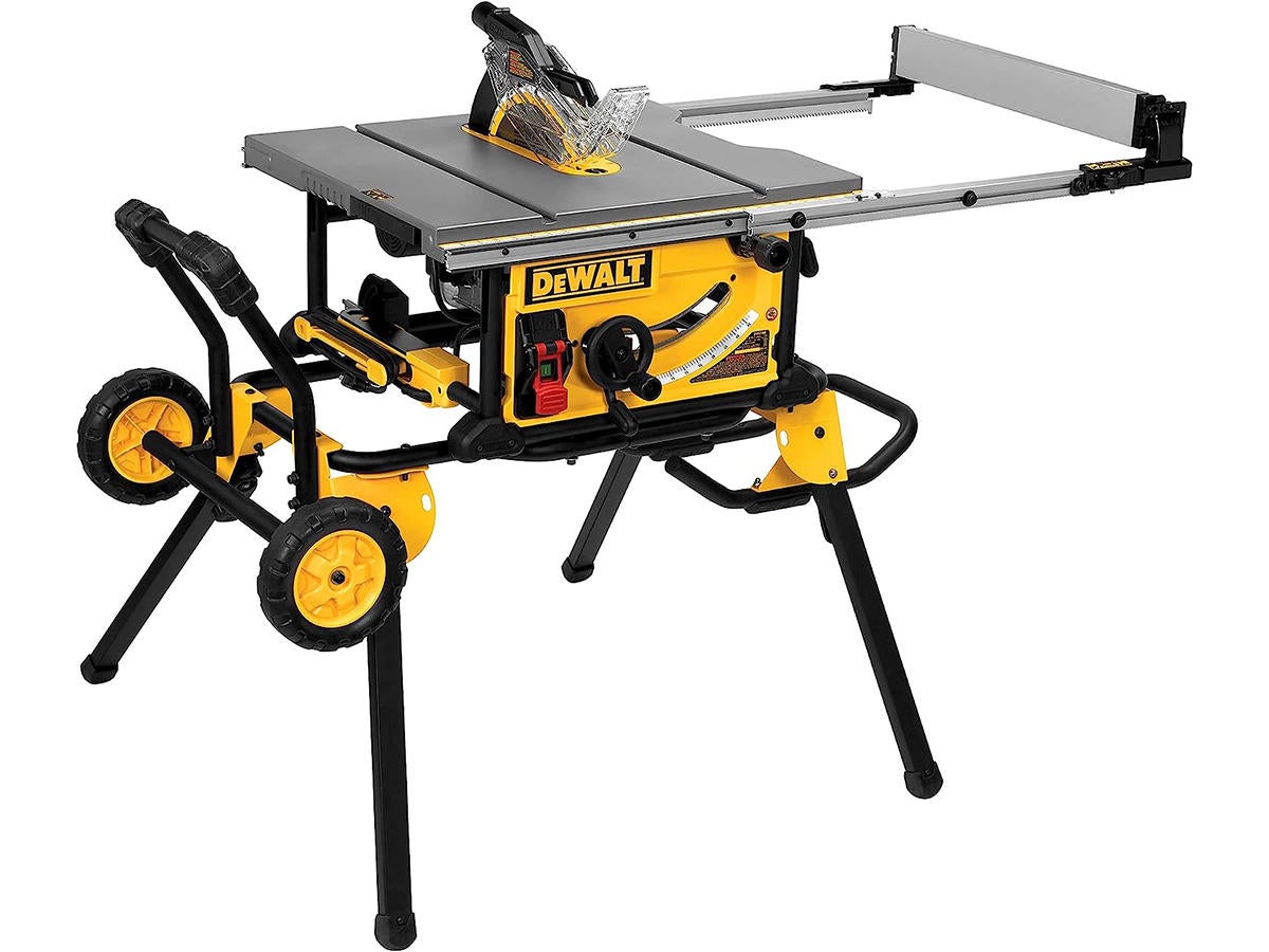dewalt-table.jpg 