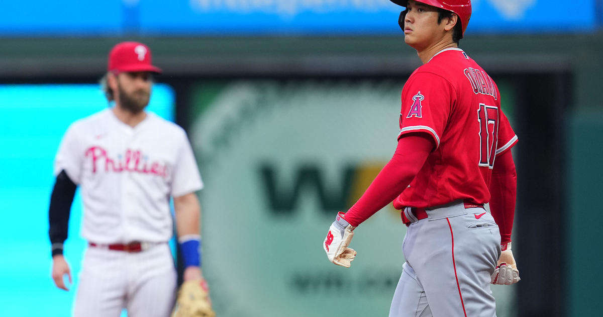 Shohei Ohtani won't pitch for rest of season because of a tear in an elbow  ligament, Angels GM says - CBS Los Angeles