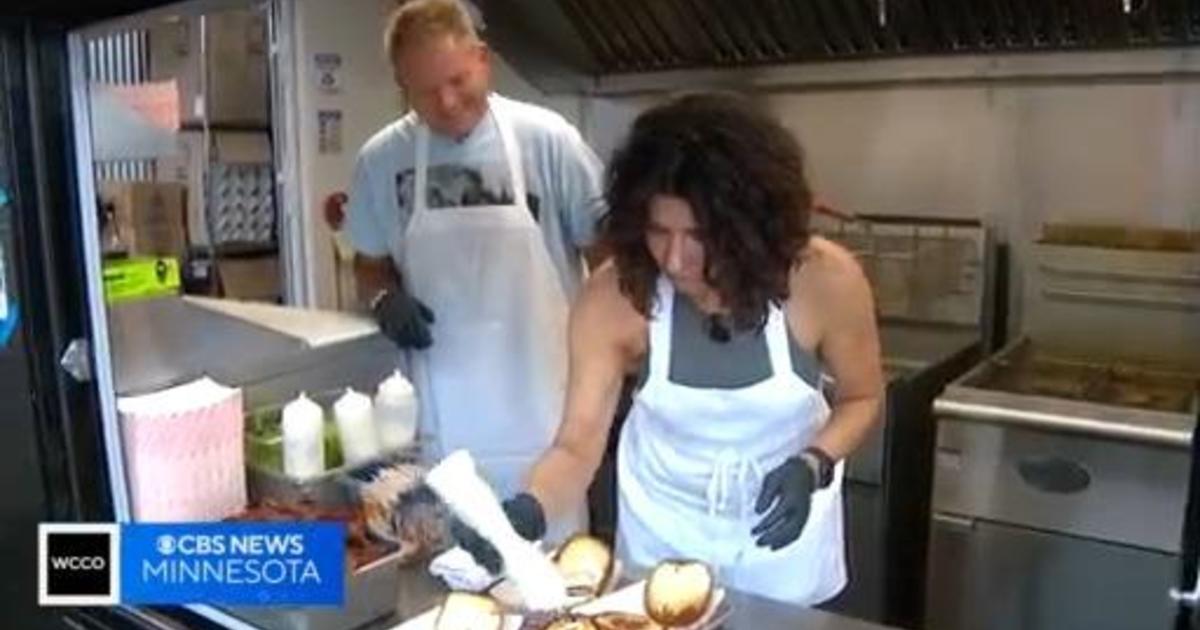 WCCO stars try making sandwiches at a Minnesota State Fair booth