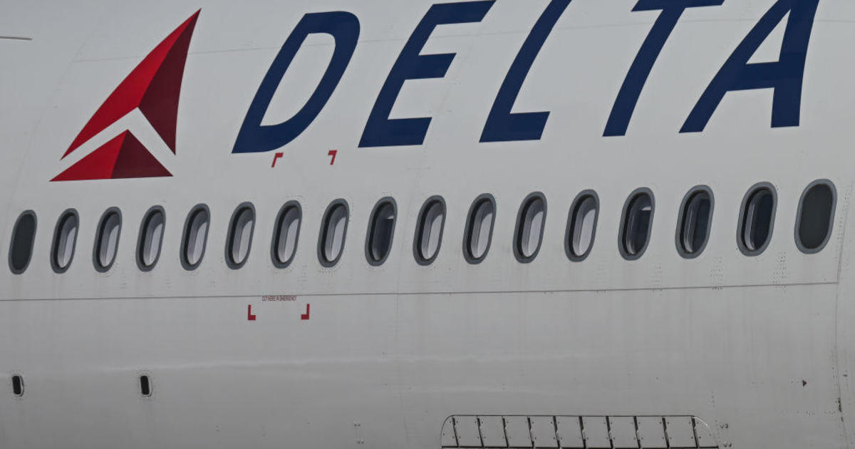 Полет на Delta попадна в сериозна турбуленция докато приближаваше международното