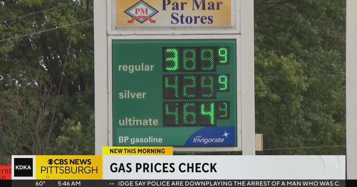 With holiday travel approaching, gas prices continue trending downward