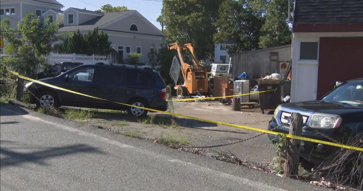 2-year-old Boy Killed In Accident At Auto Body Shop In Cohasset - CBS ...