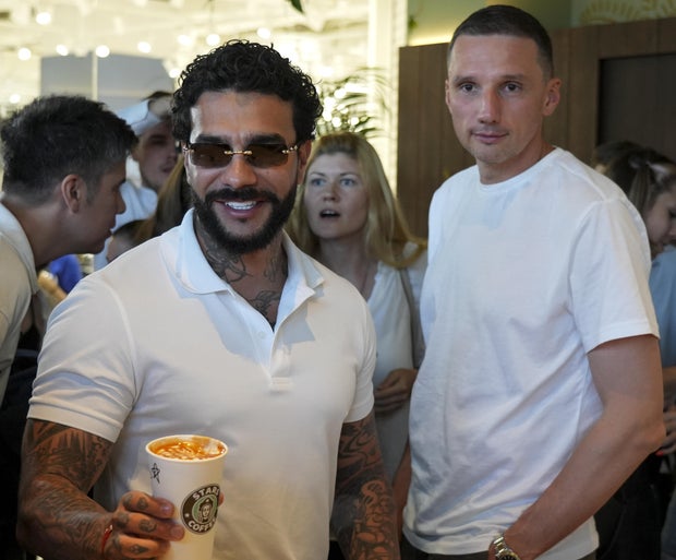 Former Starbucks coffee shops reopened as Stars Coffee in Russia
